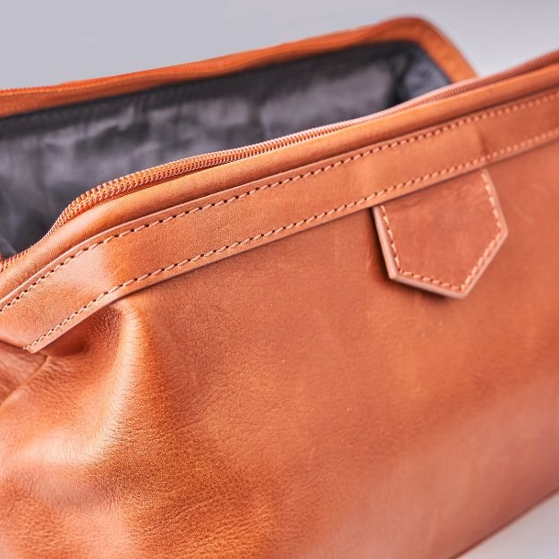 Leather Washbag